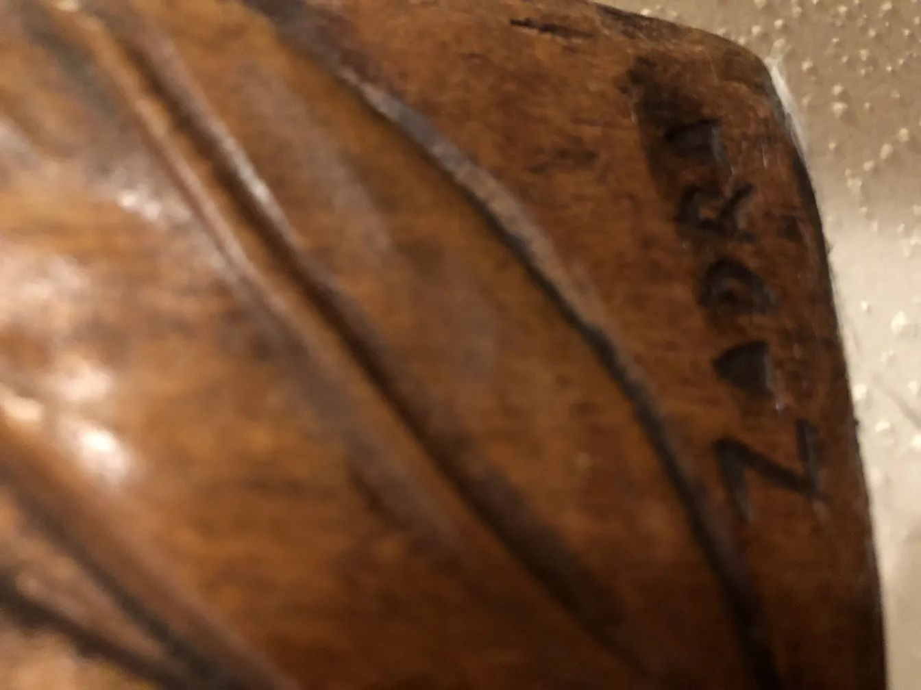 Antique wall plate with details and Zadra signature