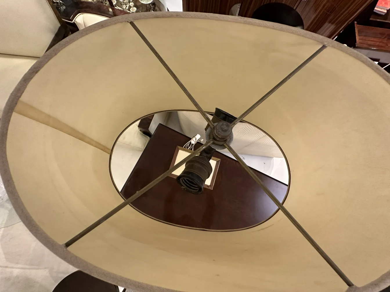 Top view of 2 antique table lamps with clear diffusers