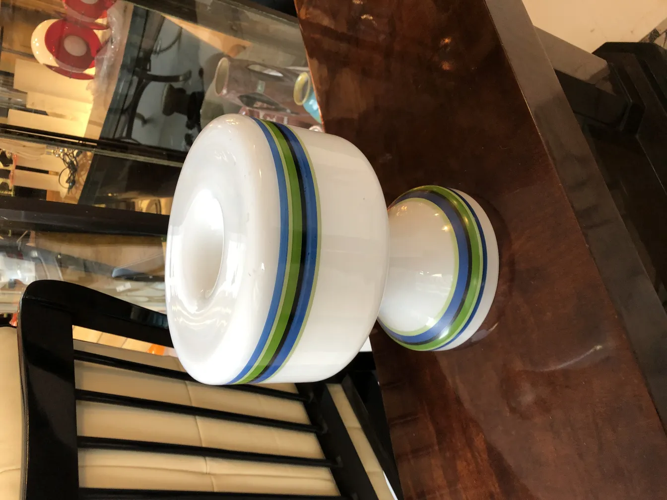 2 lámparas de mesa antiguas con base compacta y colores vivos