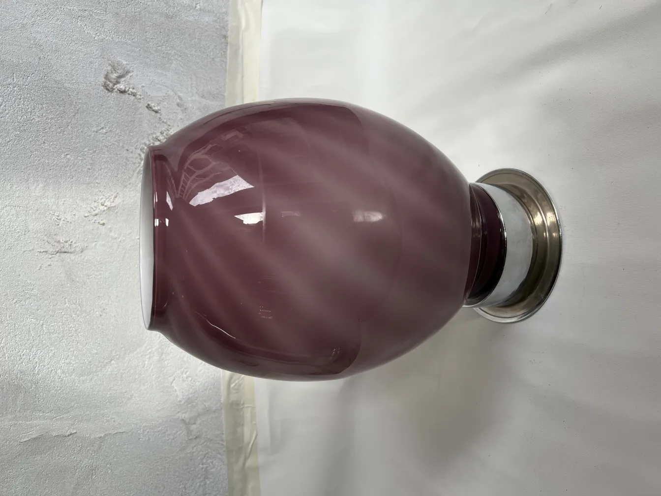 2 antique table lamps, purple color, with metal base