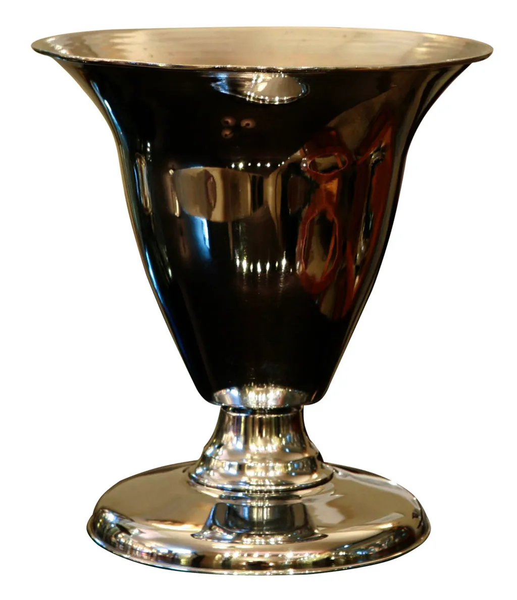 Lampada da tavolo antica elegante con base