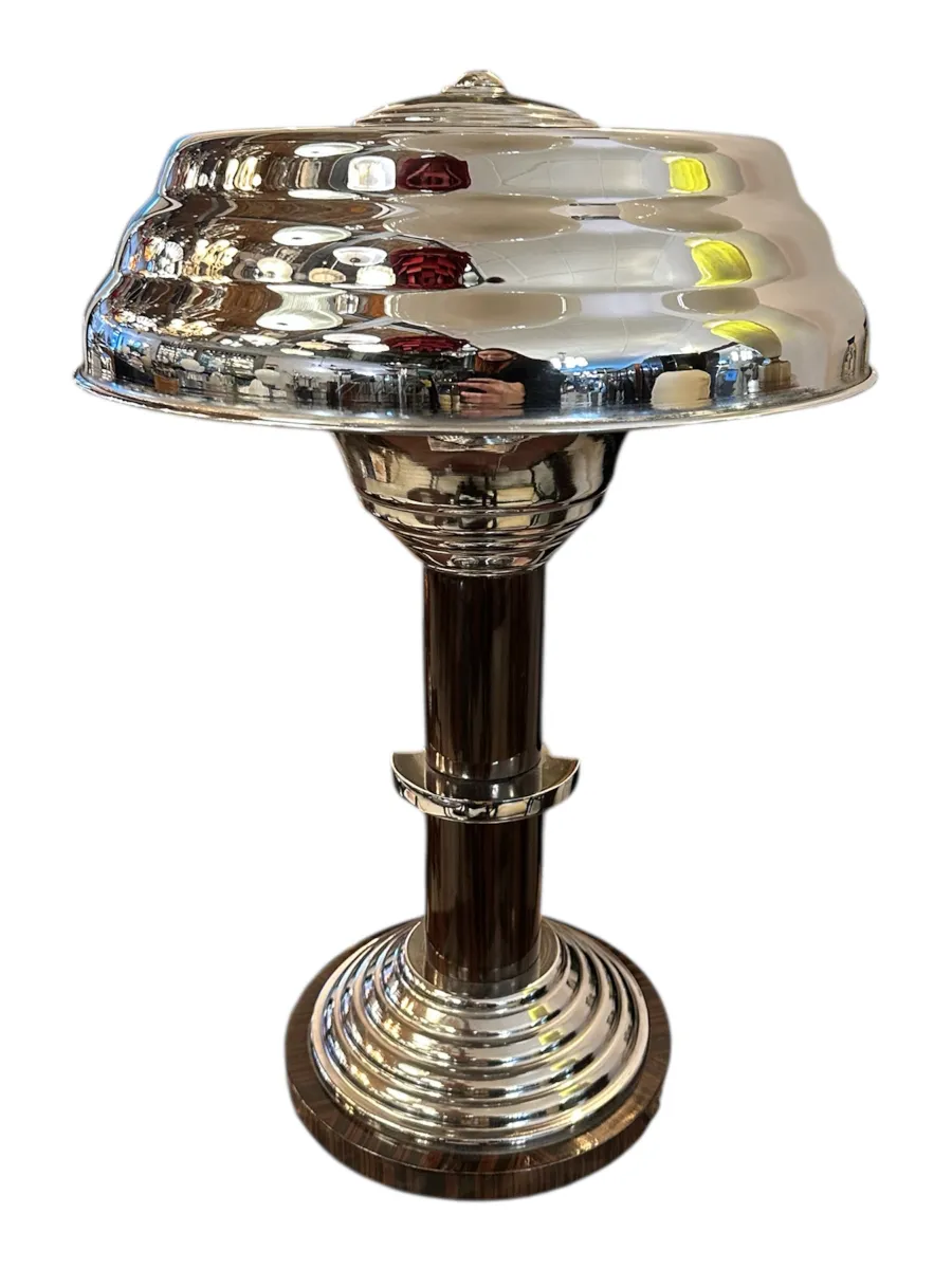 2 lámparas de mesa antiguas brillantes con diseño elegante