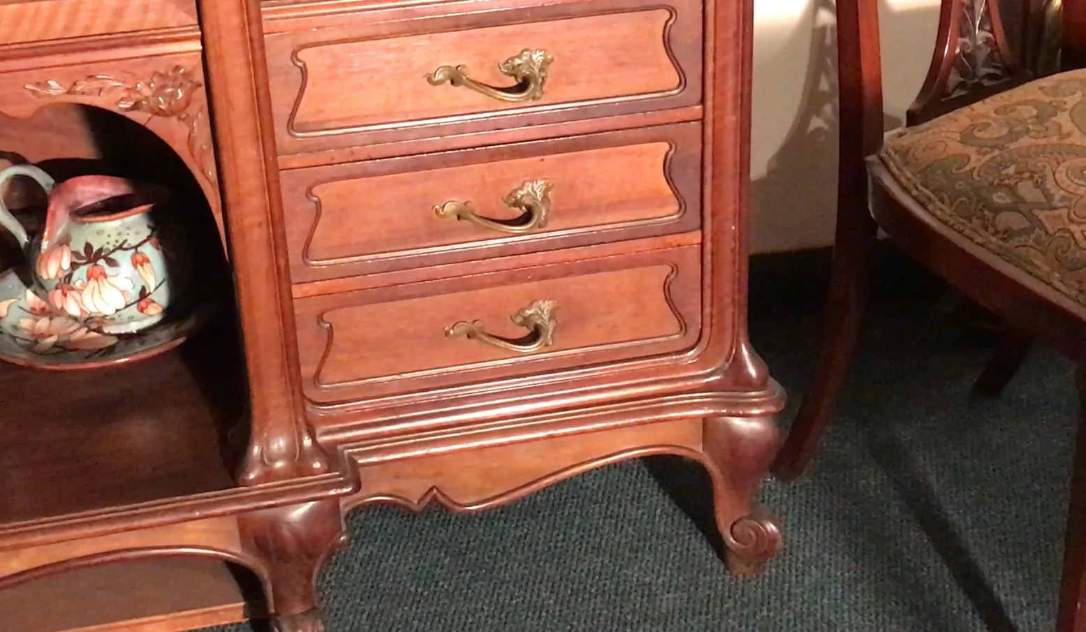 Antique display cabinet with carvings and floral decor, E.Dienst - Paris, cozy environment