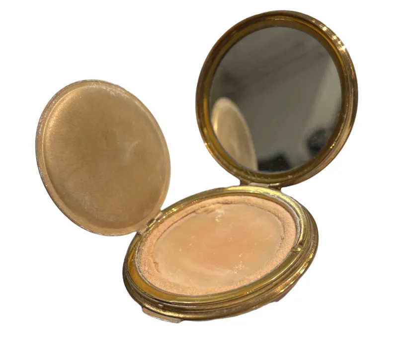 compact ancien avec miroir, poudre pour joues