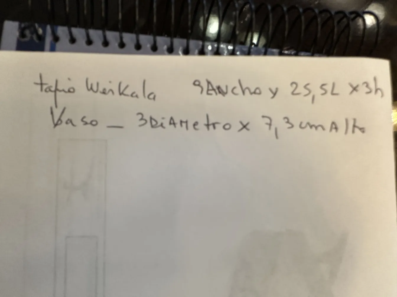 Set mit 6 tapio wirkkala Gläsern in eleganter Umgebung.