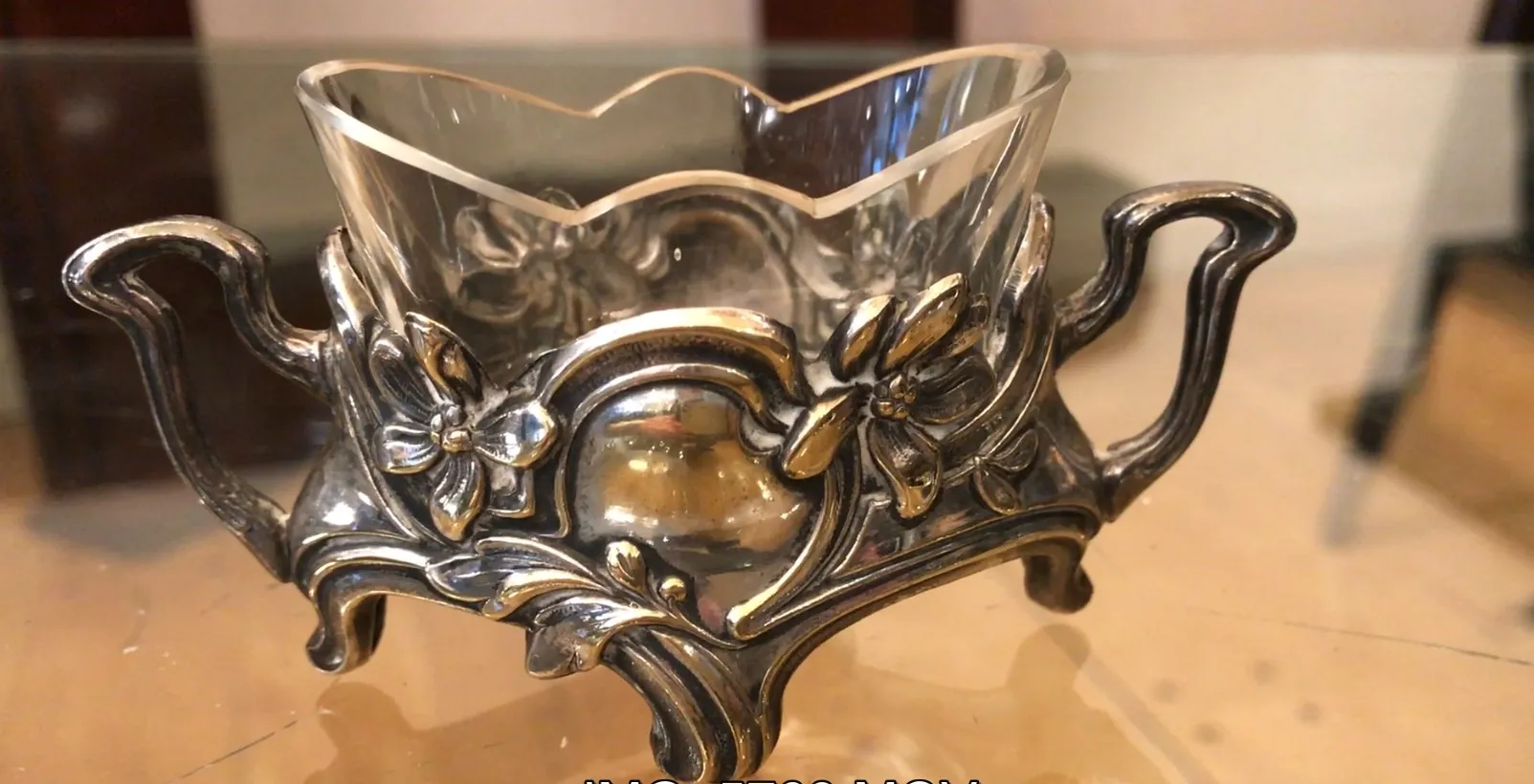 antik WMF Salz- und Pfefferstreuer mit Blumendekor