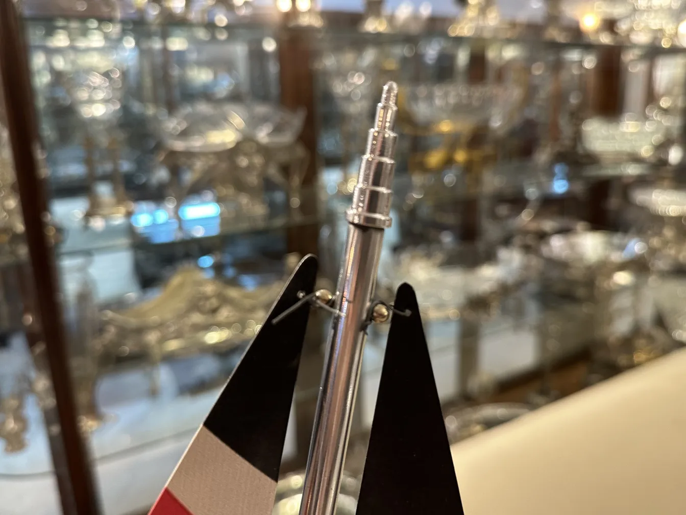 古董设计师船马塞洛·佩尼亚，细节独特