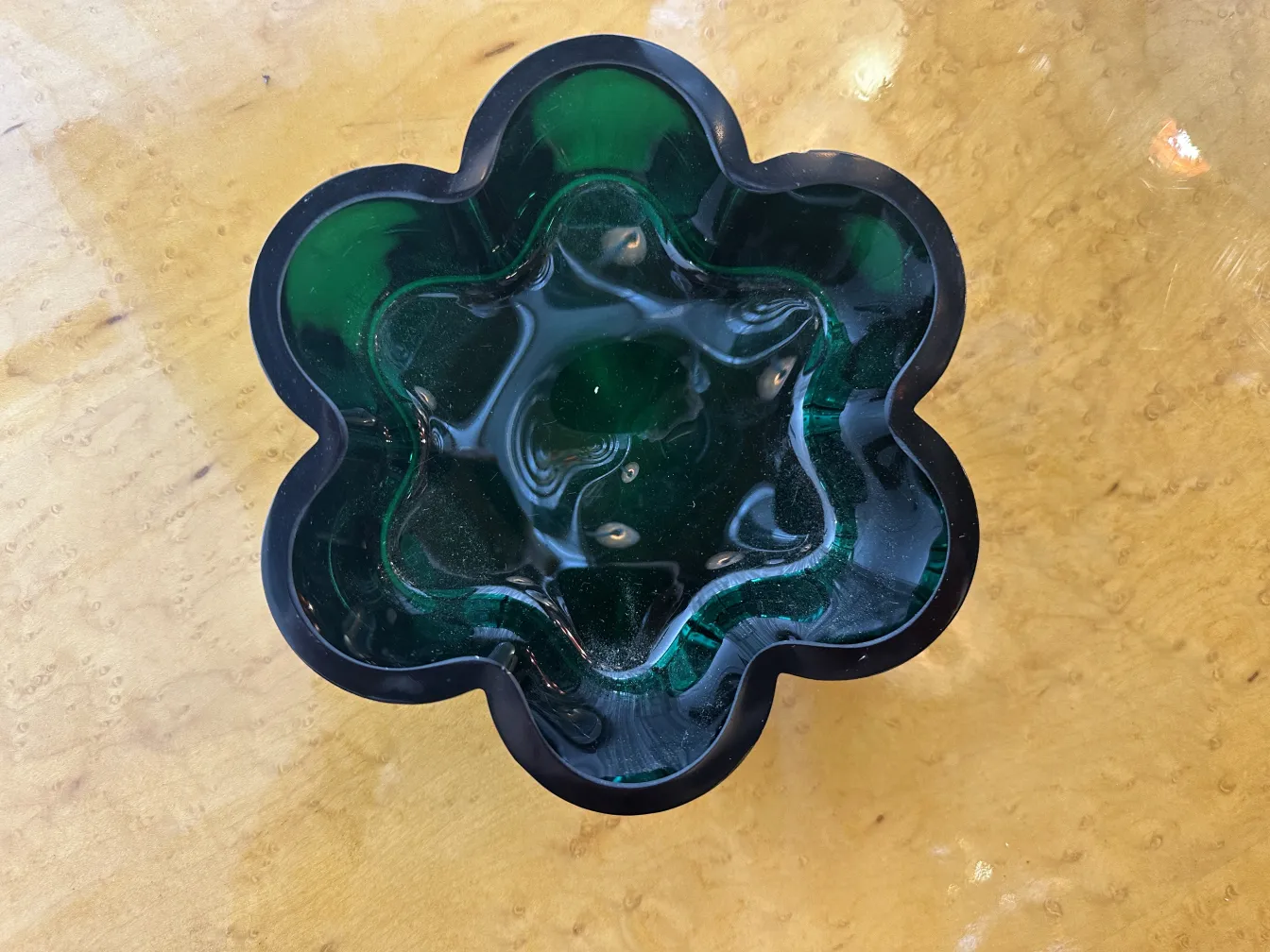 绿色古董花形中心装饰品