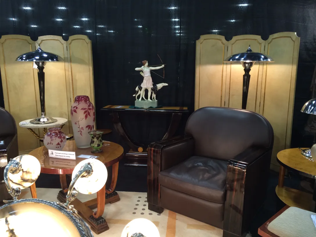 View of two antique table lamps with elegant decoration