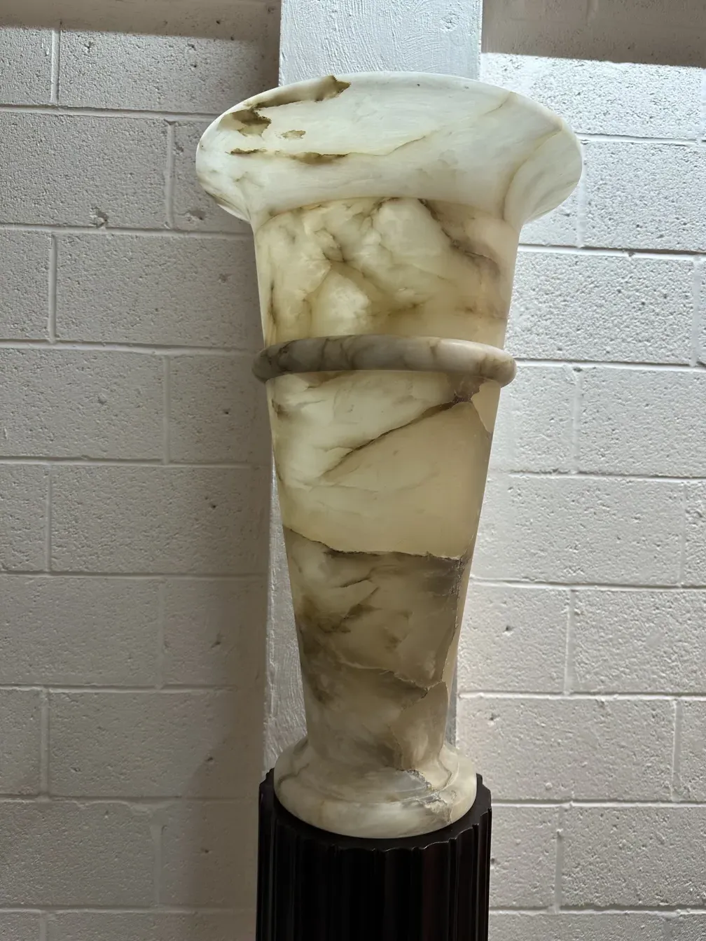 Lampade da terra antiche nel contesto decorativo