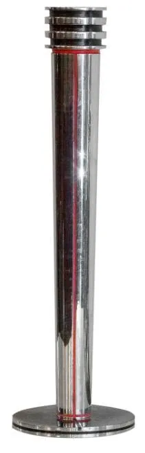 Candélabres anciens maison desny au design élégant.