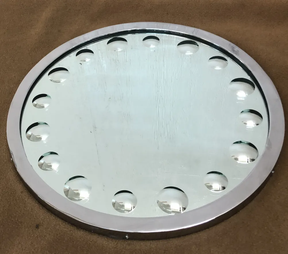 アンティーク-ラウンド-ミラー-装飾的な詳細付き