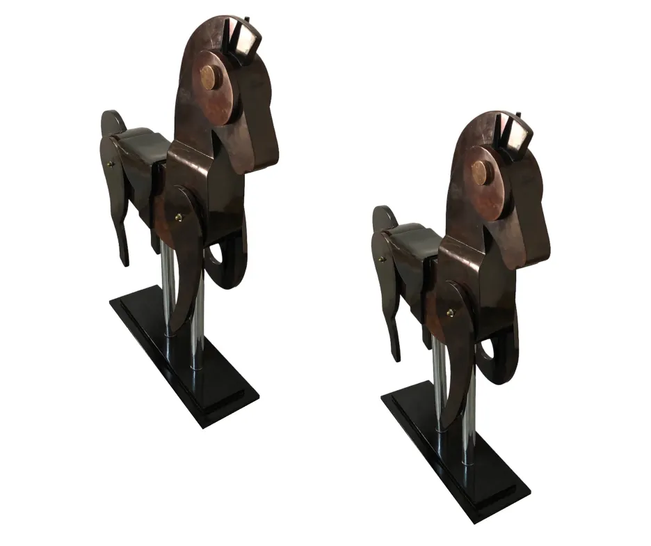 esculturas decorativas de 2 caballos antiguas en soporte