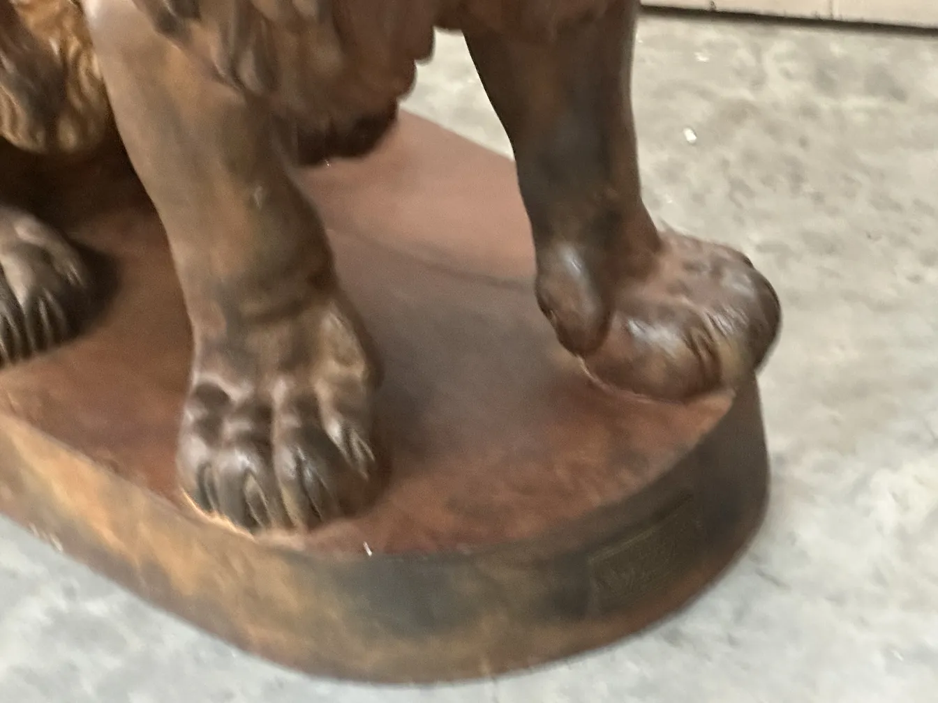 sculpture antique de deux lions par a. durenne en détail