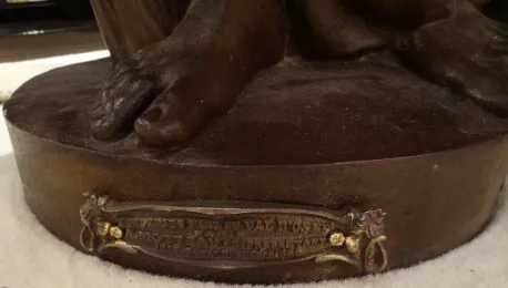 Antique sculpture of Val D´Osne with base details