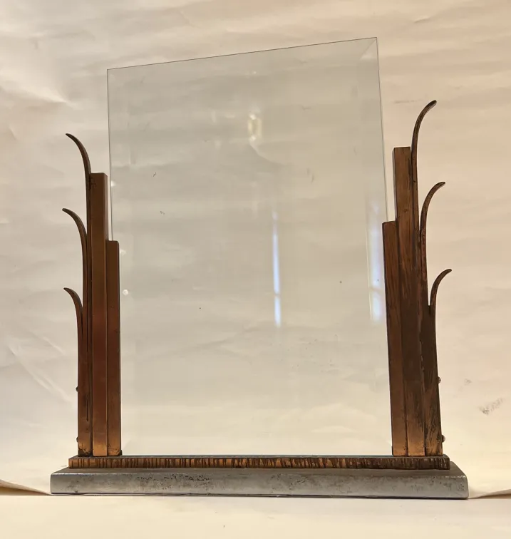 antique picture frame with elegant design and stand