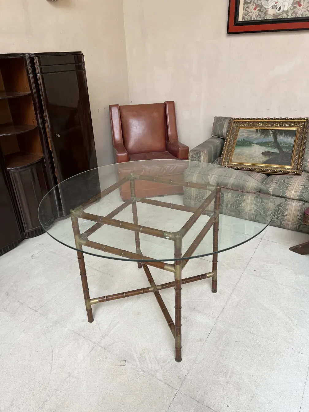 antique dining table for 6 people with an elegant design and cozy ambiance, featuring antique chairs in the background