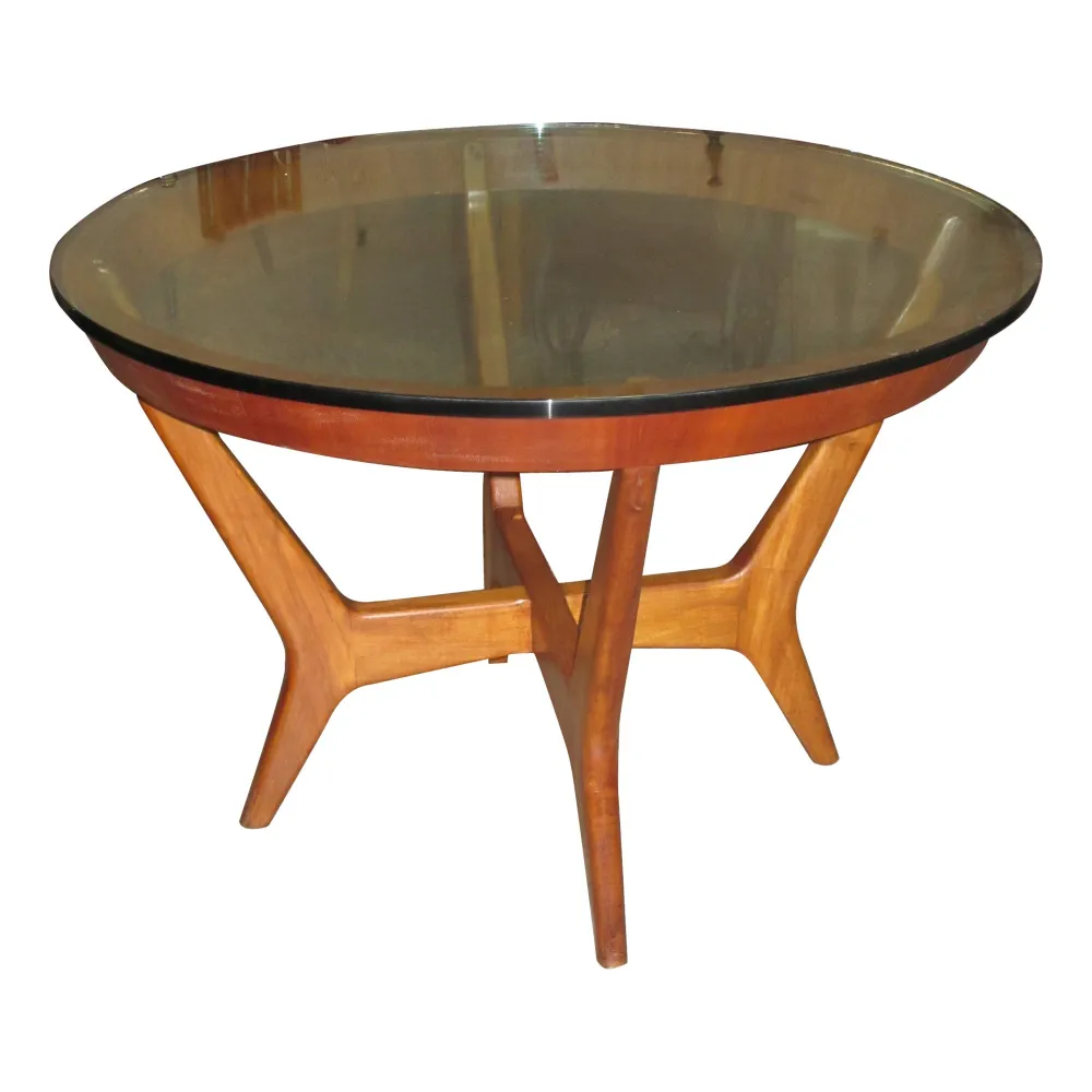 mesa de comedor antigua para 6 personas con estilo elegante