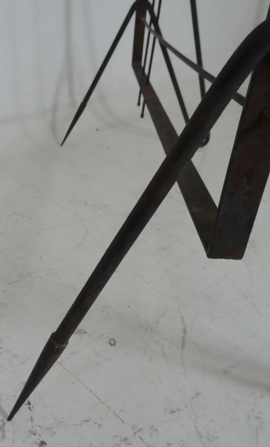 biombo antiguo con detalles únicos y ambiente neutro