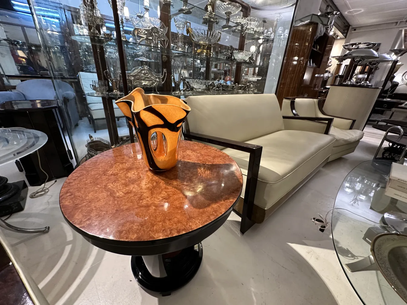 antique vase in orange color, elegant shape, decorative ambiance