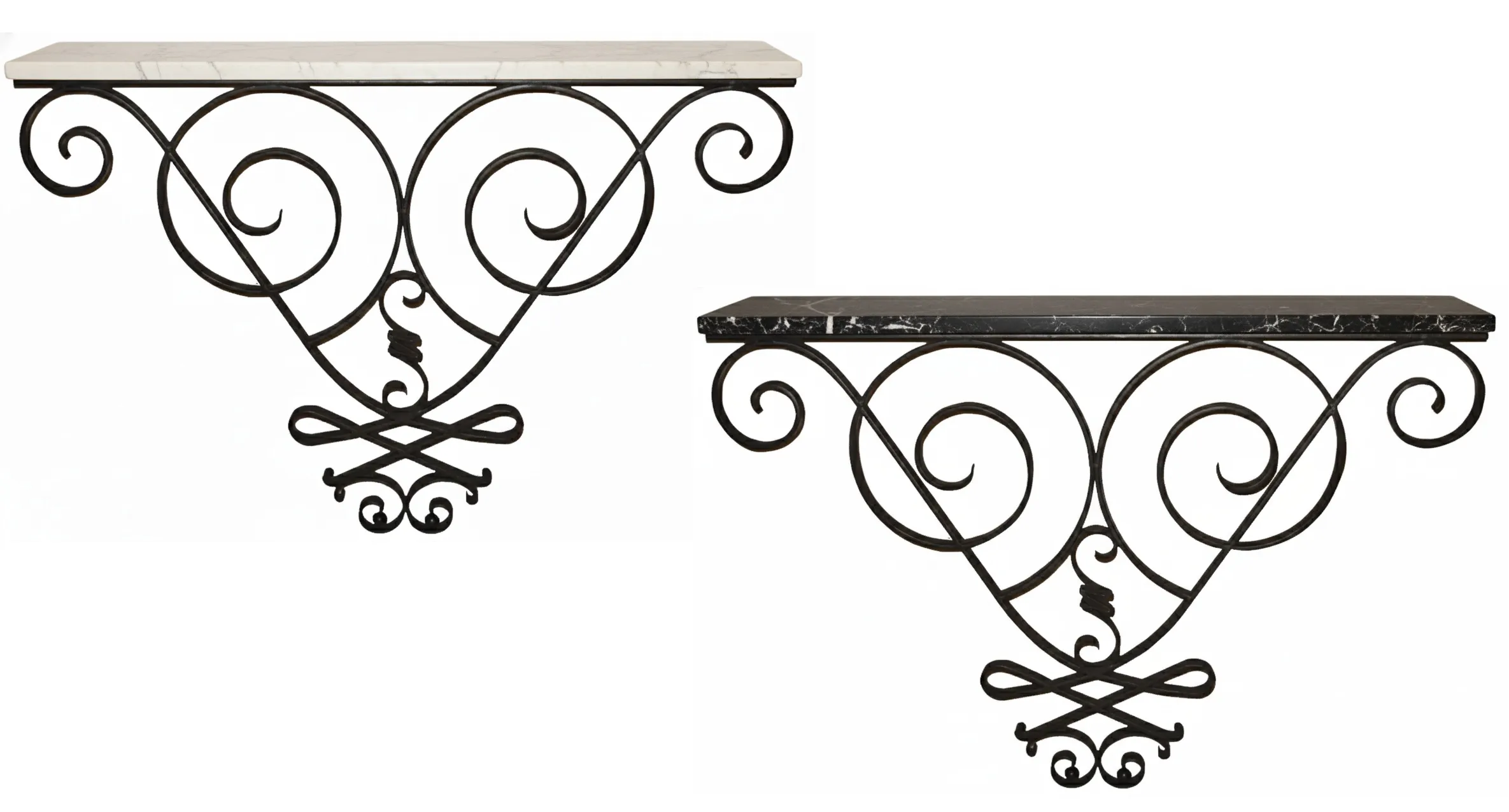 Antike Konsolen mit elegantem Design und Verzierungen