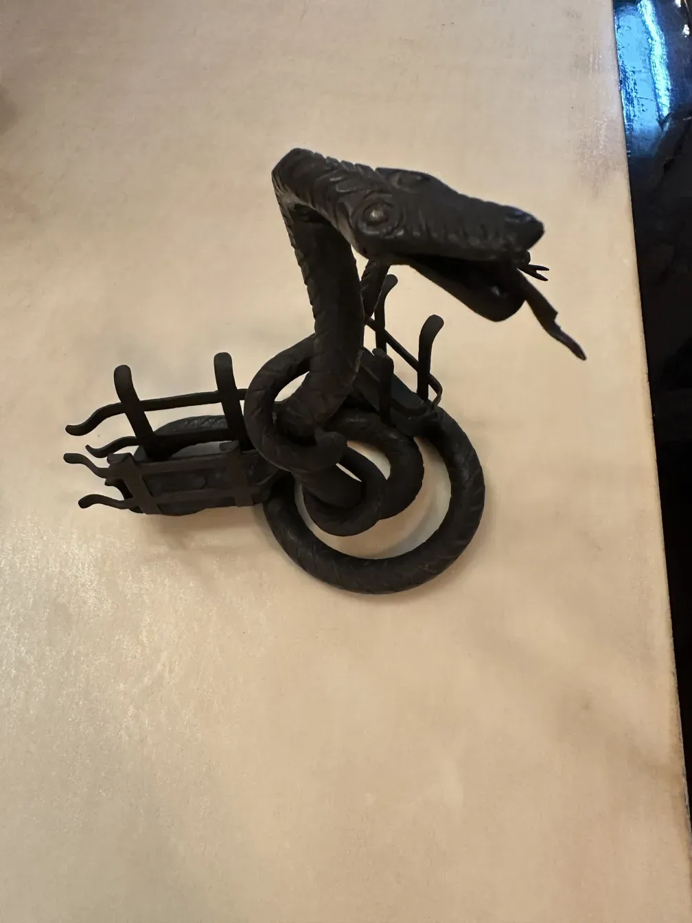 bandeja de cartas antiga em forma de cobra, decorativa