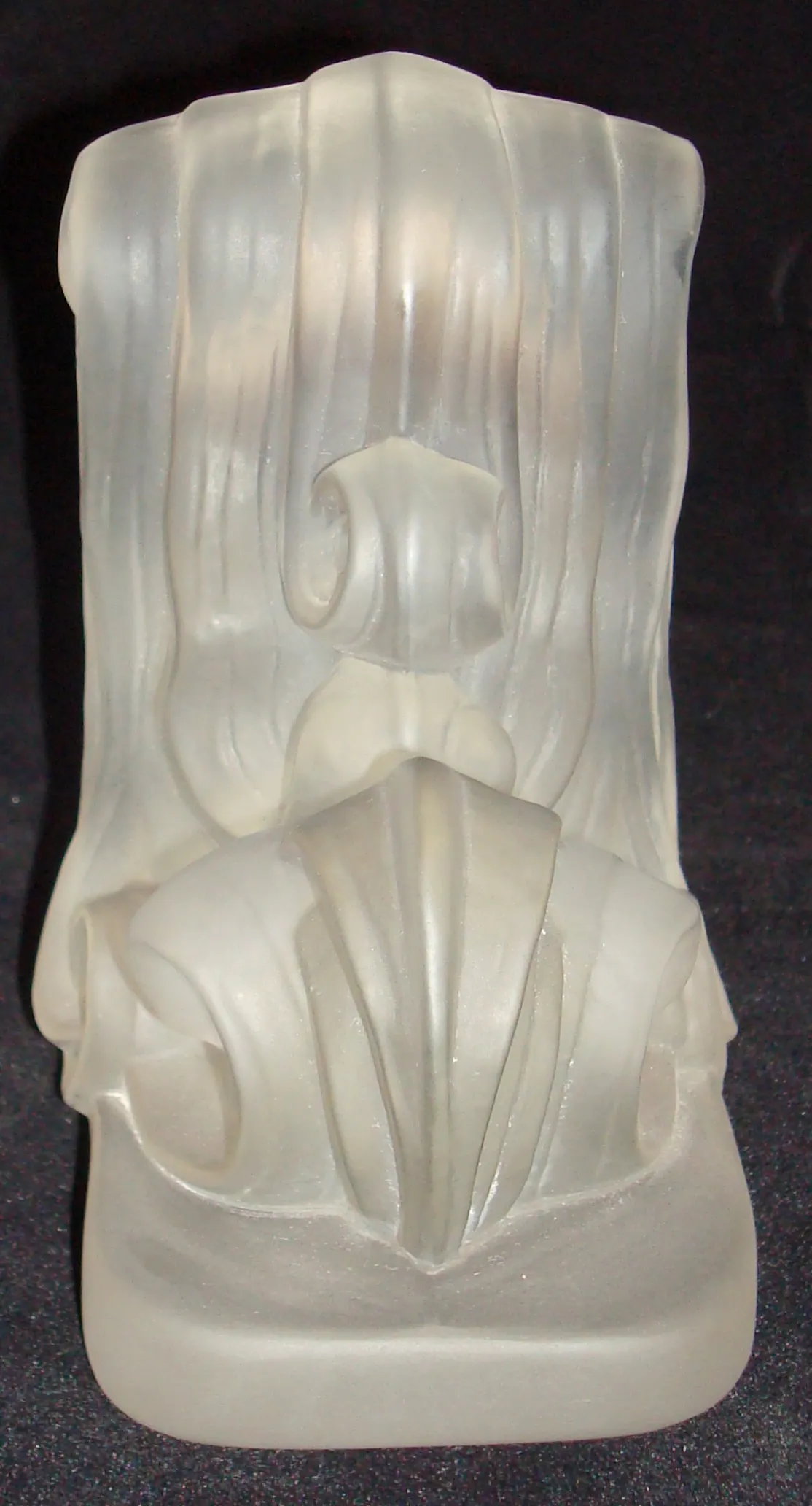 Glas-Buchstützen im Art Nouveau-Stil, elegant und einzigartig.