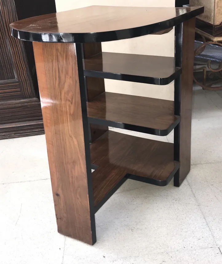 antiker Art Deco Tisch mit Regalen