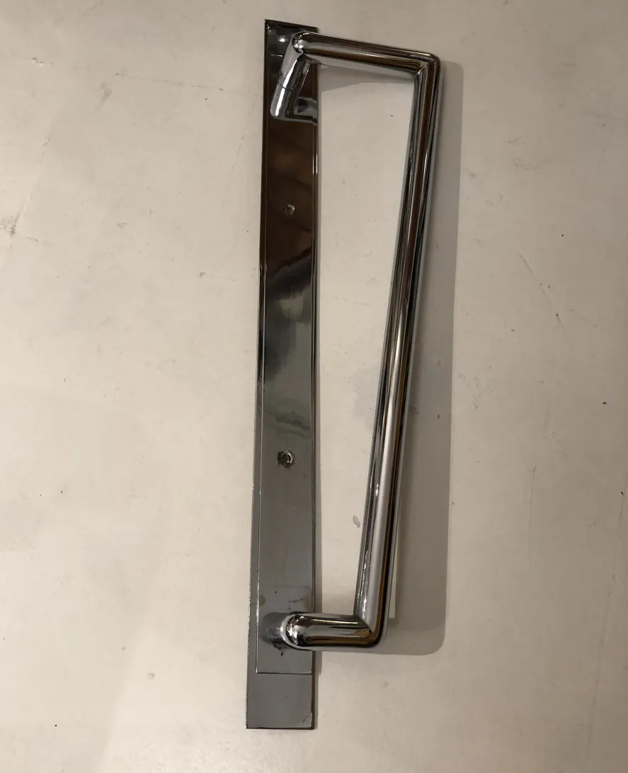 maniglia di porta antica lucida, 1950