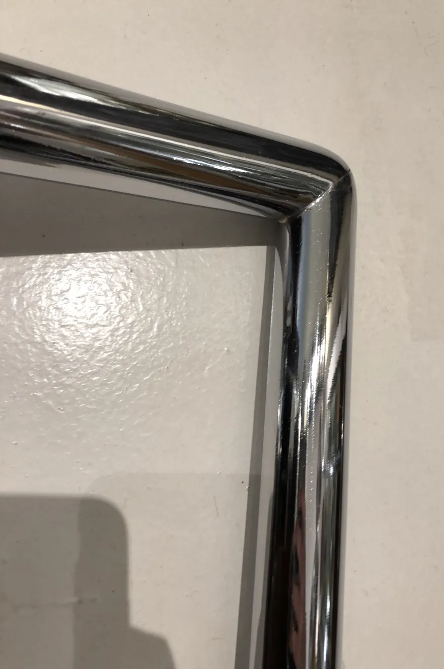 مقابض الأبواب القديمة بتصميم منحني، 1950