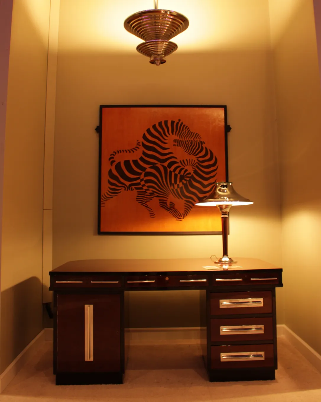 antike hängelampe art déco mit attraktivem design