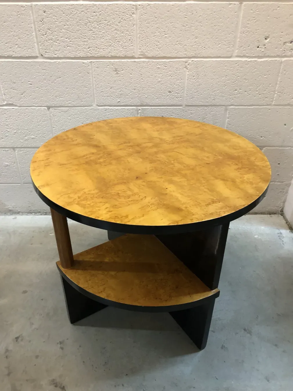 2 antique small tables with a round surface and unique base