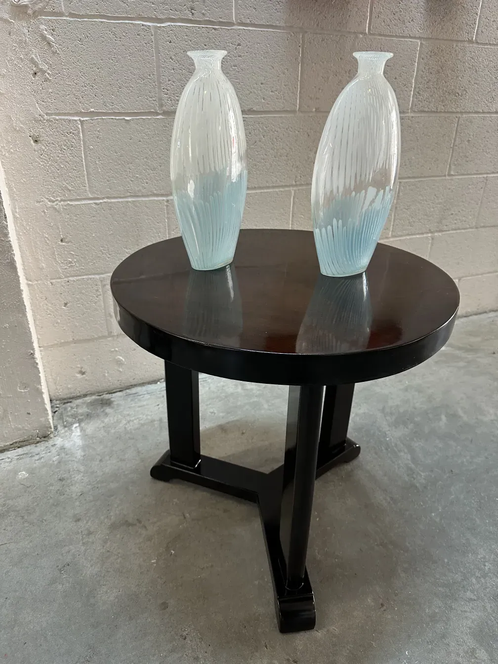 deux vases anciens murano avec finition en cristal