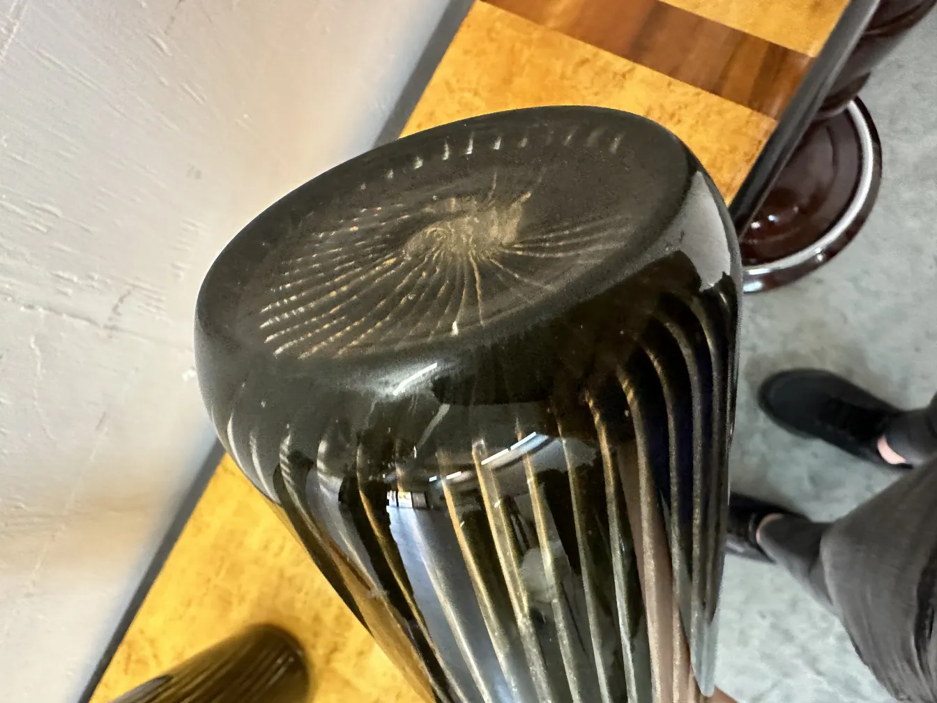 antichi vasi di murano con design elegante, ambiente decorativo