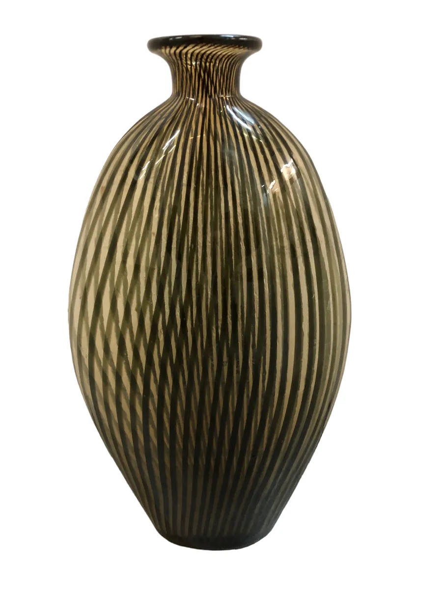 Vaso antico Murano con design moderno a strisce