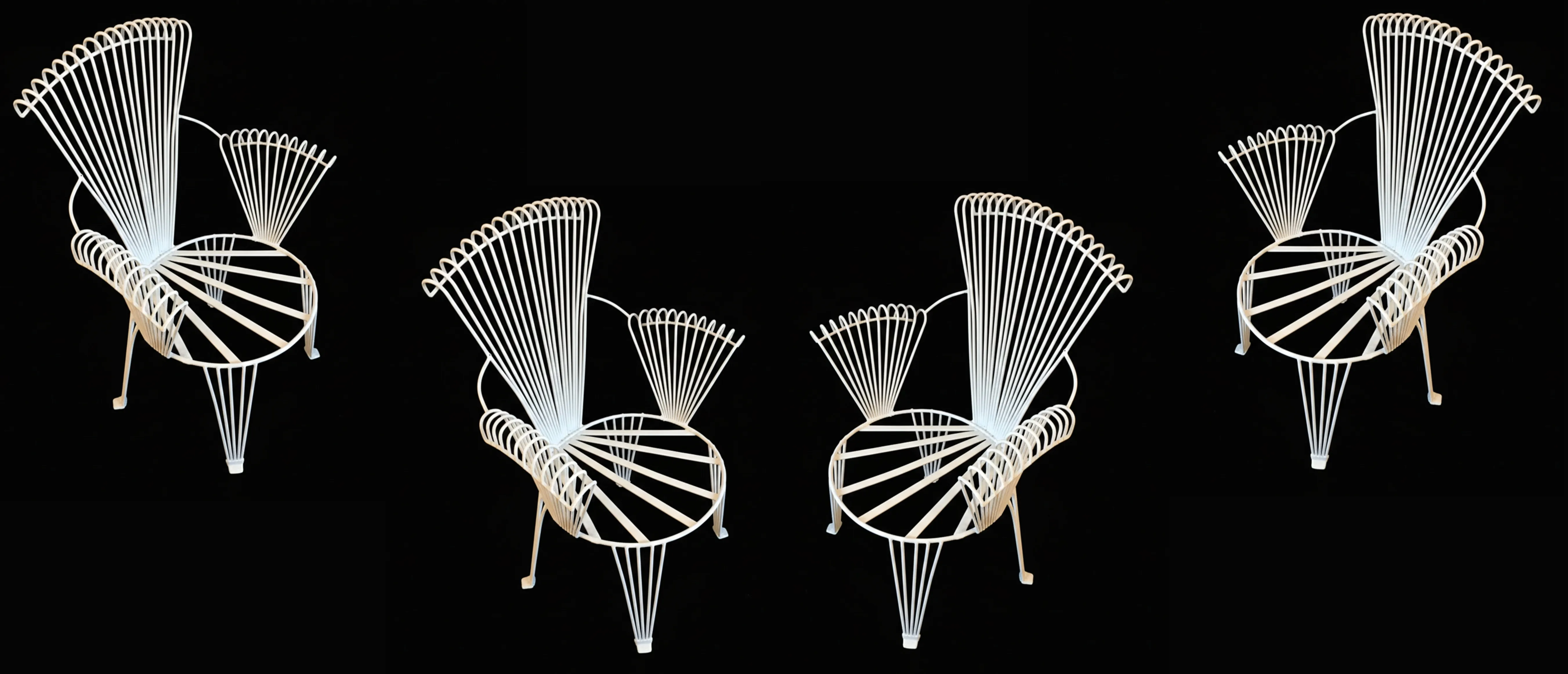 4 poltrone da giardino antiche con design unico in un contesto elegante