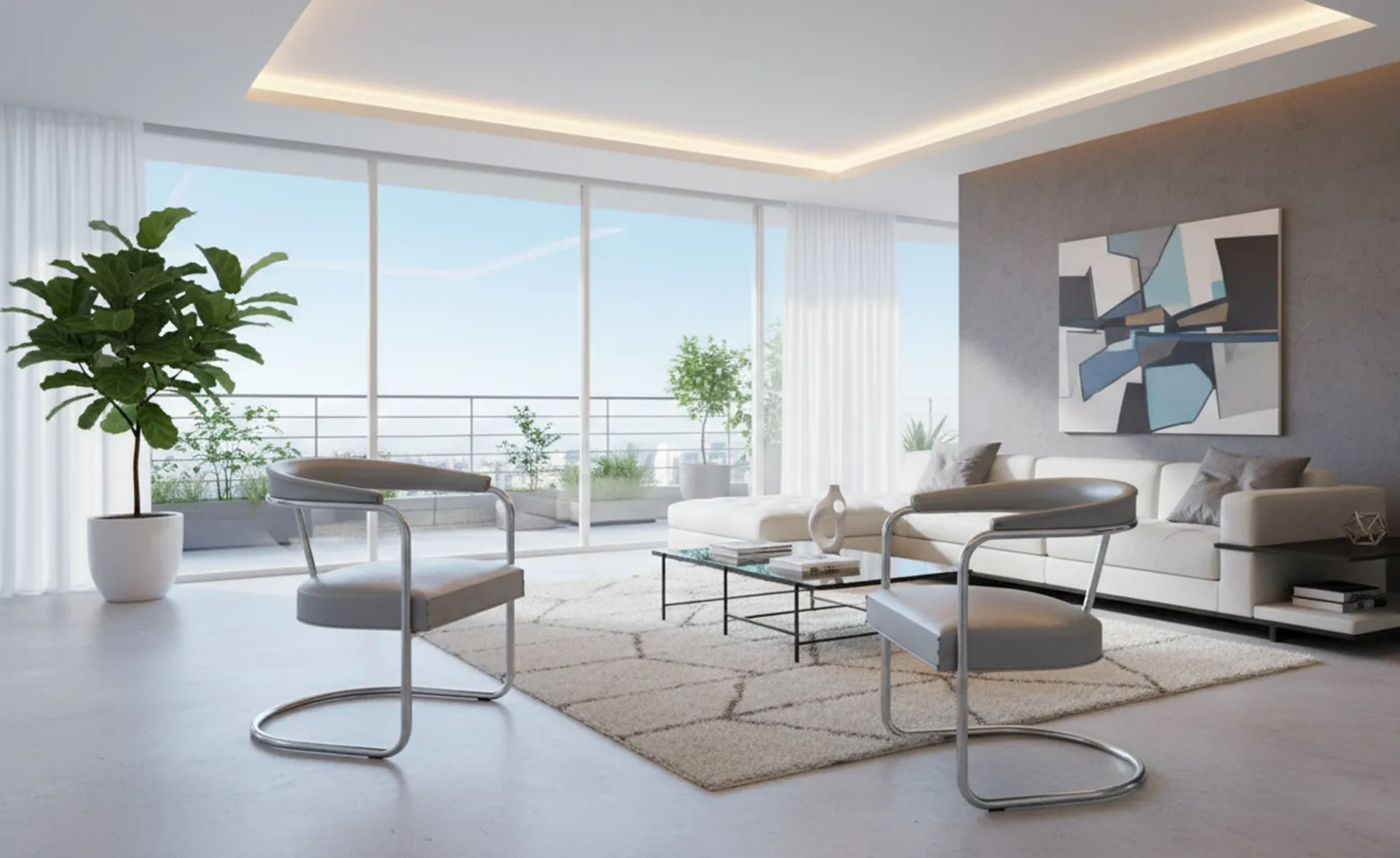 Deux fauteuils anciens dans un cadre moderne et lumineux.