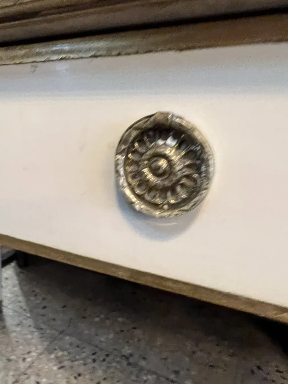 detalhe de um botão no escritório antigo do Alvear Palace