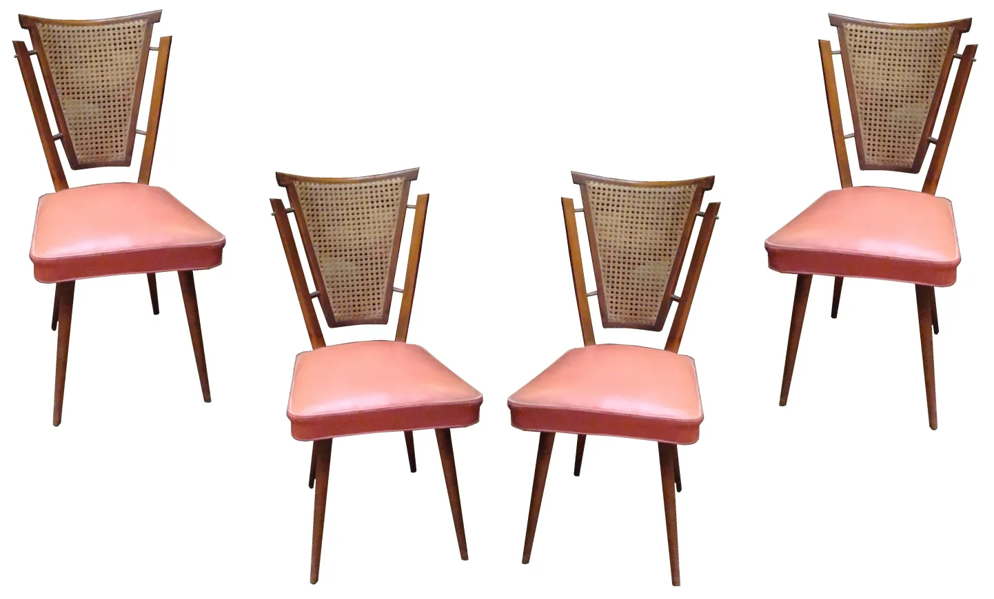 Ensemble de 4 chaises anciennes avec assise rose.