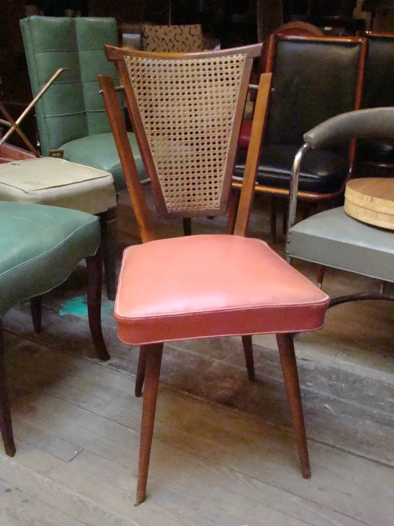 4 cadeiras antigas estilo art deco, algumas estofadas