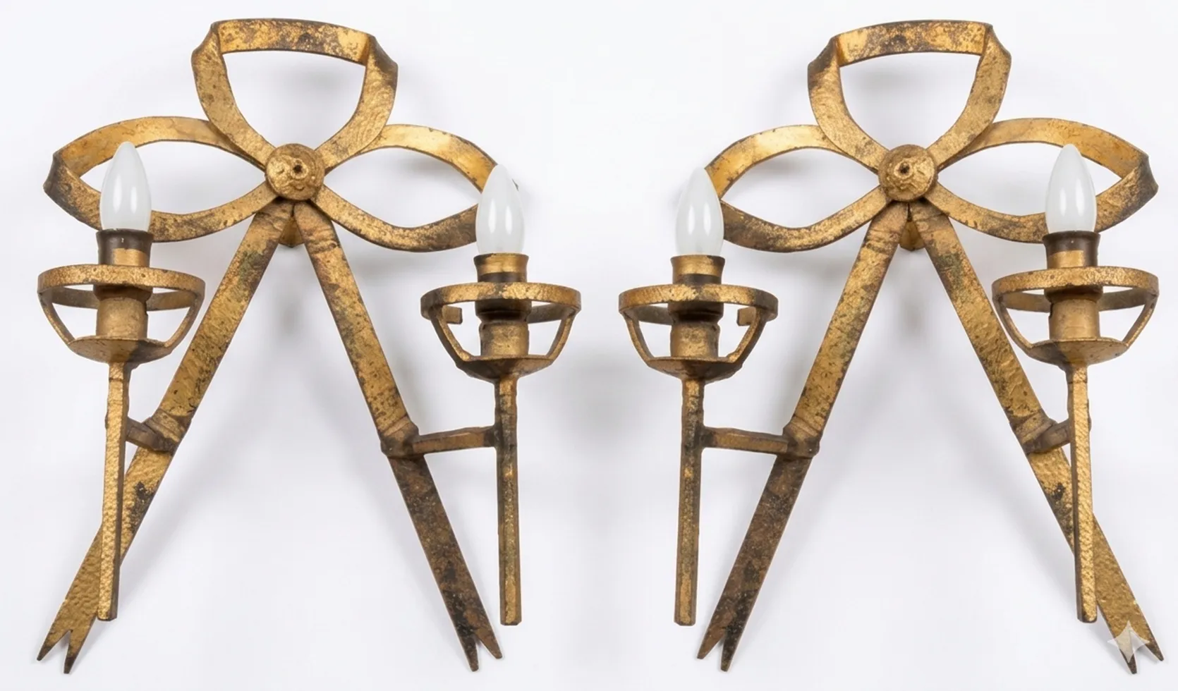 antique pair of sconces Art Deco with elegant gold design