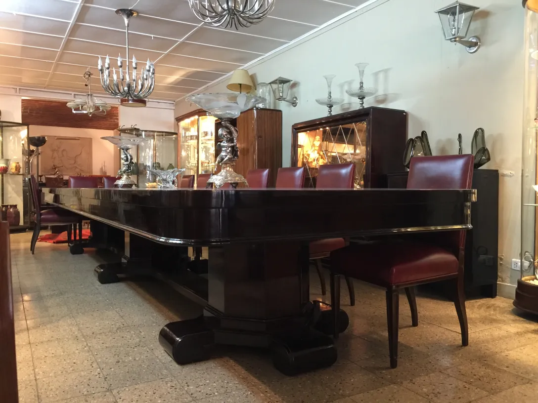 coppia di applique antiche art deco, luce soffusa, stile elegante