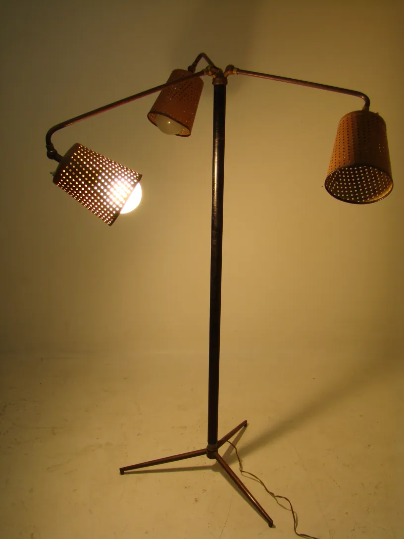 antike Stehleuchte im Art Deco Design, drei Schirme