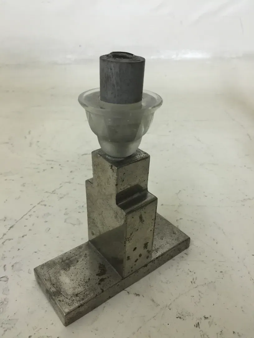 Antique table lamp with a prism-shaped base, Art Deco style.