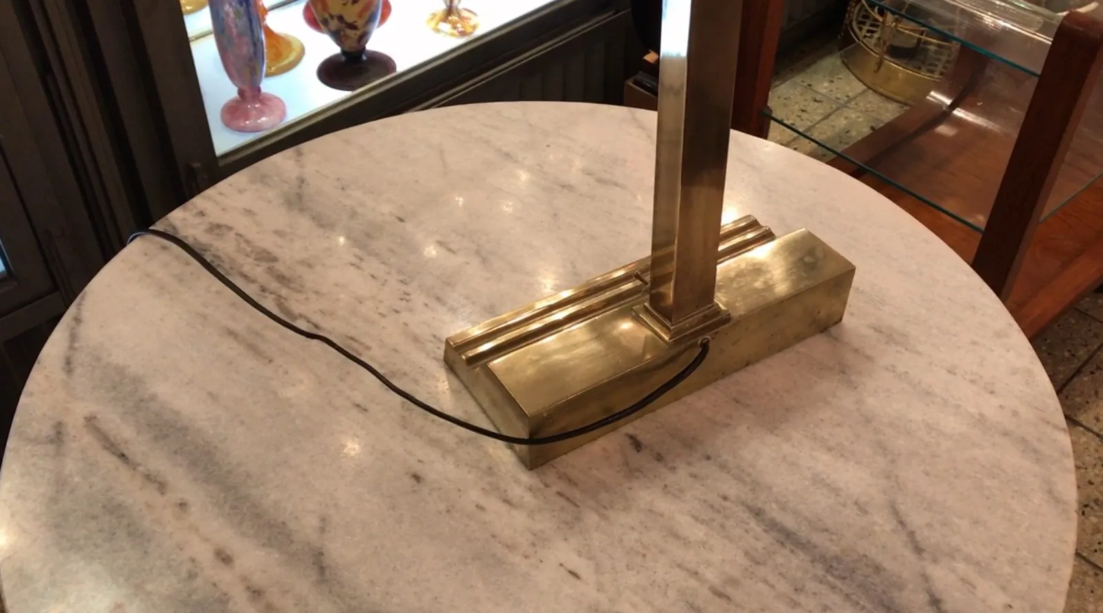 lampada da tavolo antica art deco con base dorata