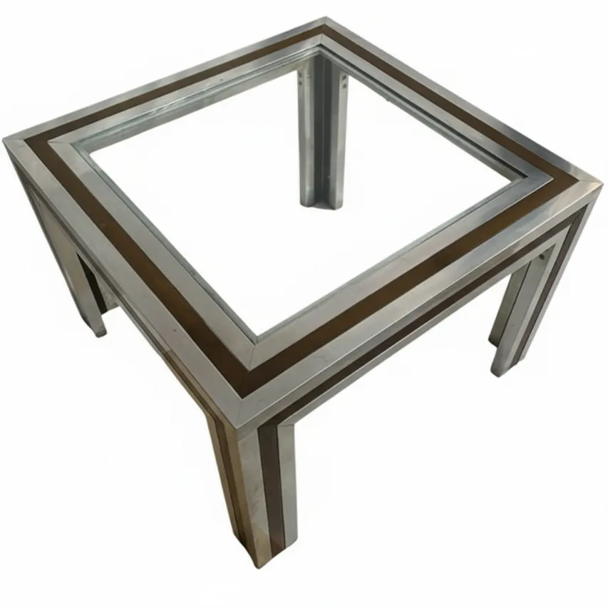 antique coffee table with elegant design and square legs, Giacomo Sinopoli.