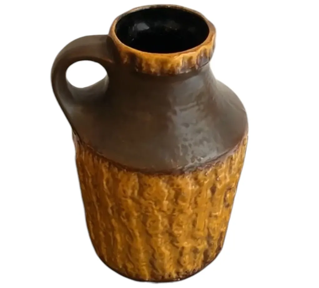 botijo de cerámica antigua con textura única