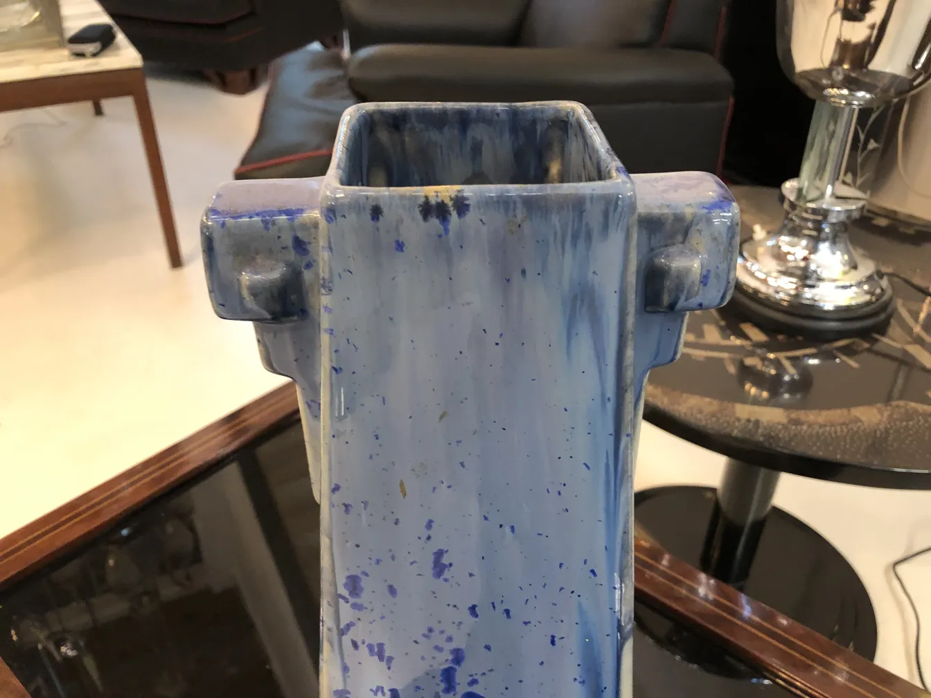 独特设计的Pierrefonds古董陶瓷花瓶