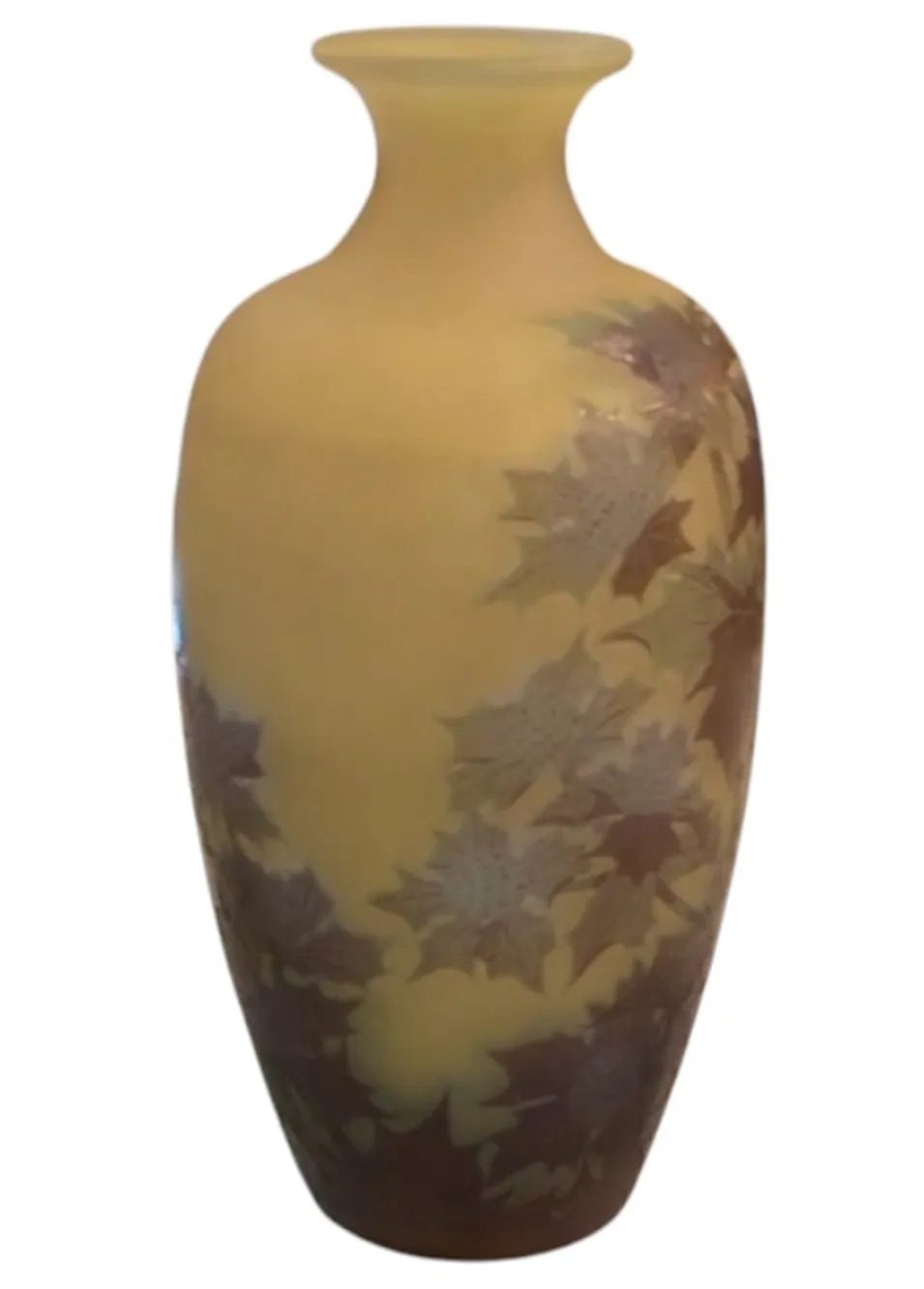 古董签名玻璃花瓶，雕刻花卉，装饰性强，优雅。