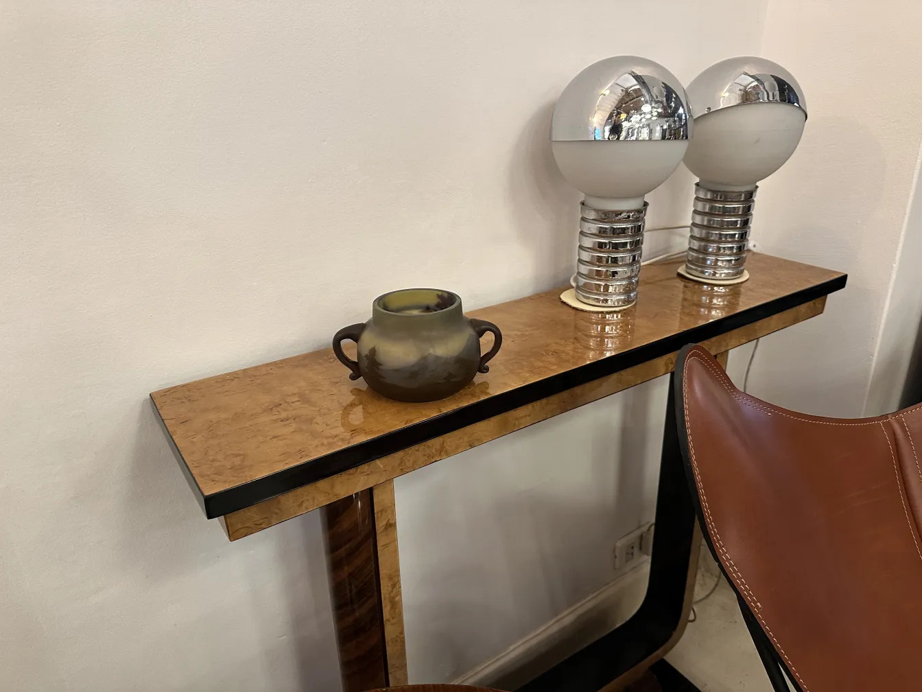 Altes signiertes Glas Gallé mit Naturlandschaften
